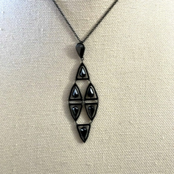 Swarovski-Necklace - Picture 3 of 3